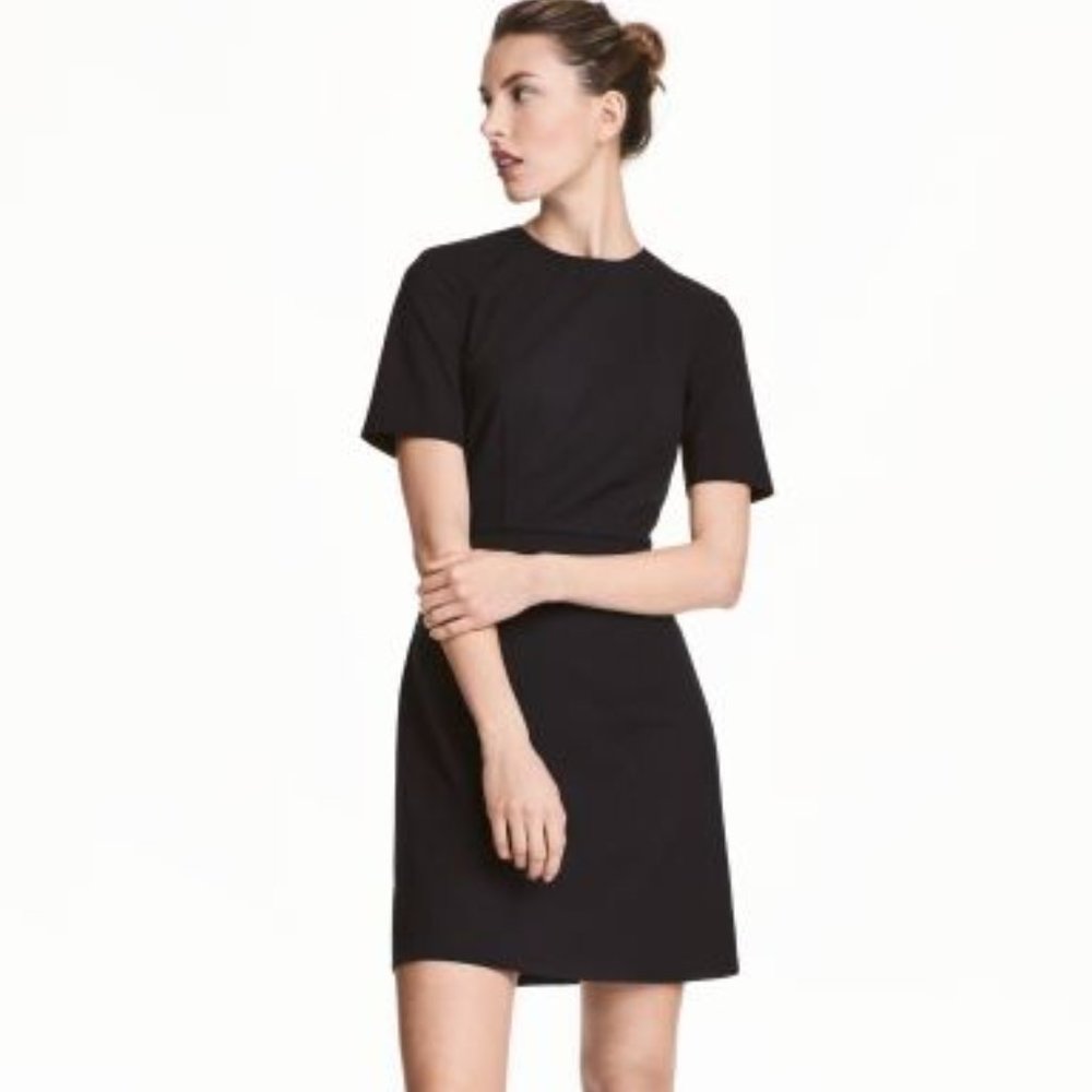 H&M Black Fitted Knee Length Dress